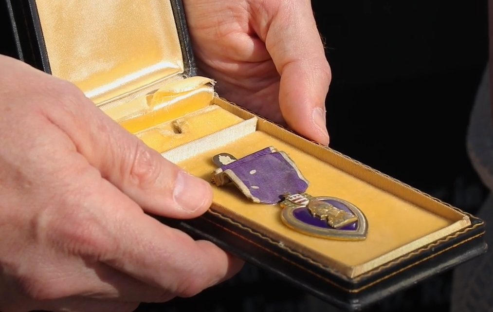 Illinois Treasurer Michael Frerichs Returns WW II Purple Heart
