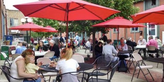 Monmouth_Sidewalk_Cafe